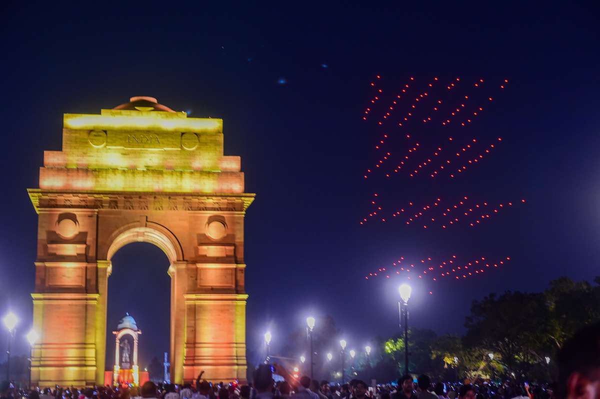 Drones light up the sky at India Gate to celebrate Netaji's legacy | Watch