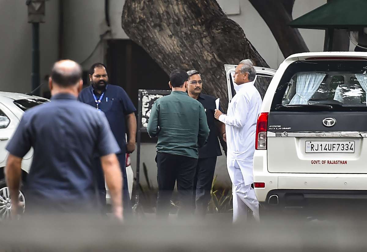 Gehlot's visit Thursday came a day after the Congress issued show-cause notices to three of his loyalists--Shanti Dhariwal and Mahesh Joshi, and Dharmendra Rathore--for their "grave indiscipline". 