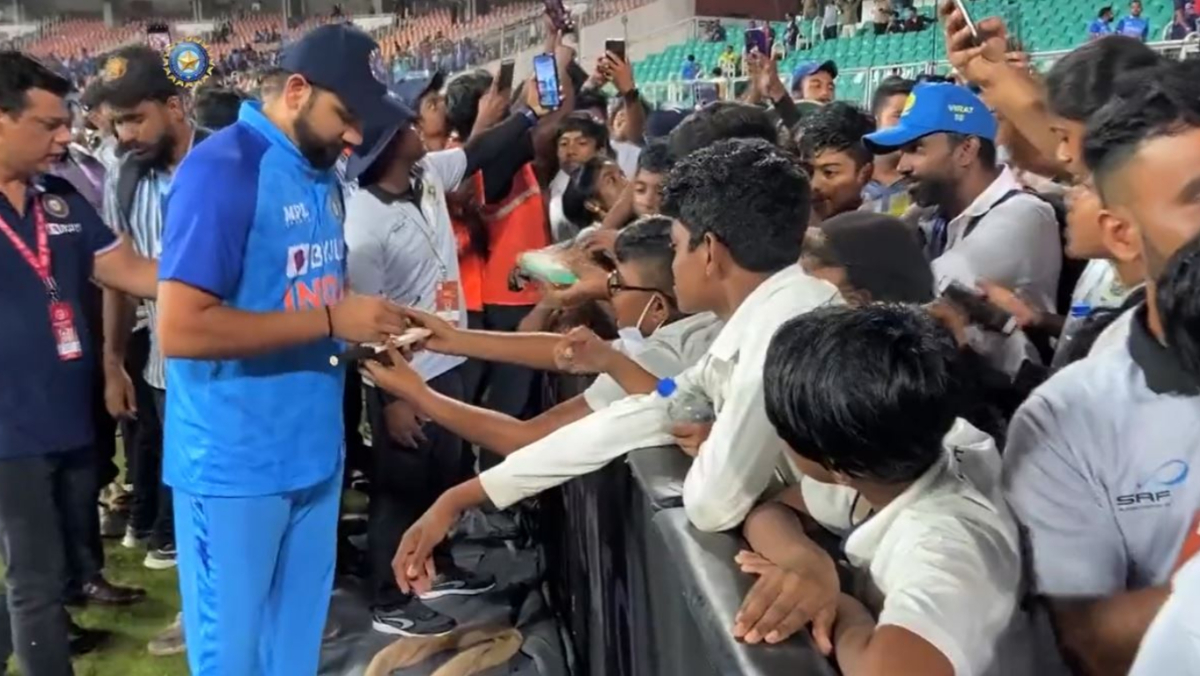 IND vs SA: Rohit Sharma makes young fans' day in Trivandrum, signs autographs after SA win