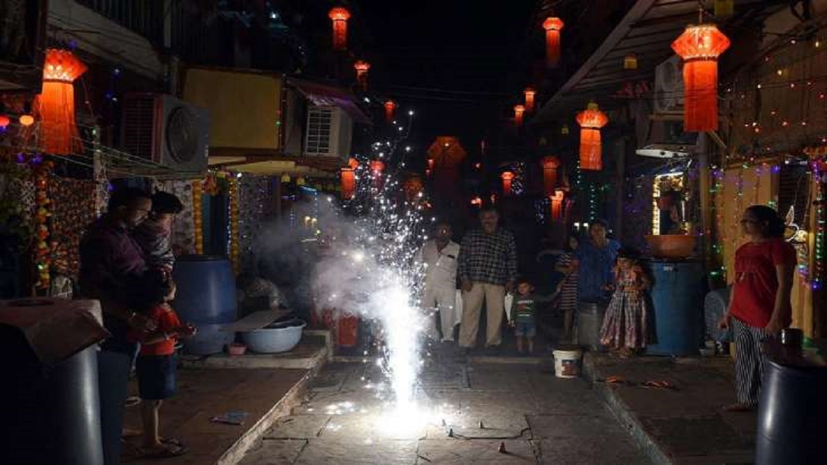 Delhi pollution control body issues order banning firecrackers till January 1