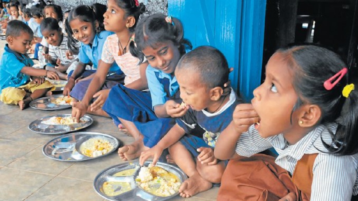 Udaipur: Cook arrested for asking students to throw midday meal served by Dalit girls