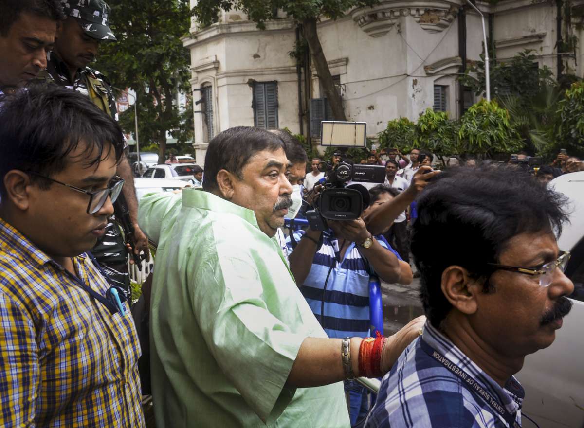 Trinamool Congress leader Anubrata Mondal visits a hospital for medical check-up after being arrested by CBI in connection with a cow smuggling case, in Kolkata.