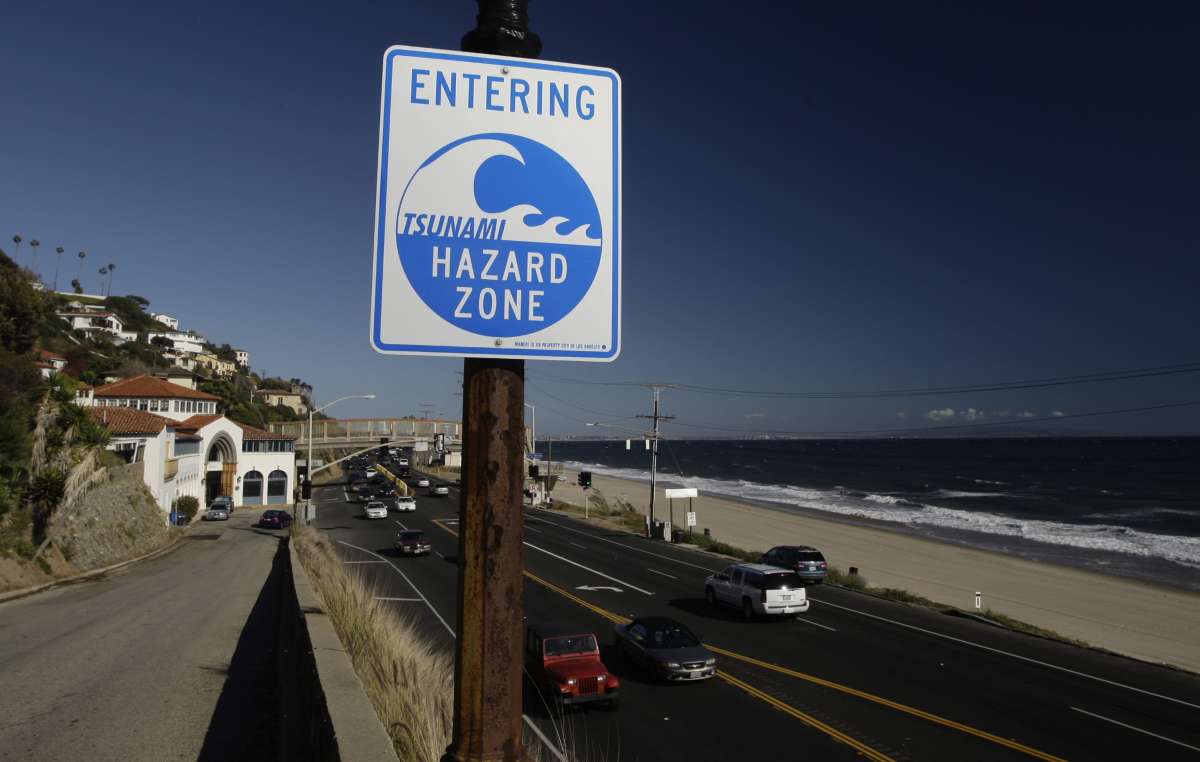 Tsunami alert today near o ahu hawaii