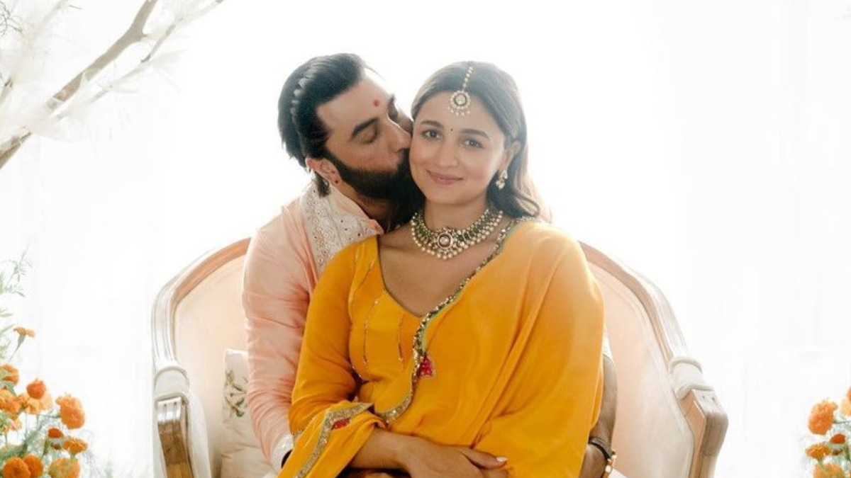 Exclusive: Alia Bhatt & Ranbir Kapoor's Mehendi Was Nothing Short Of A  Dream! | WeddingBazaar