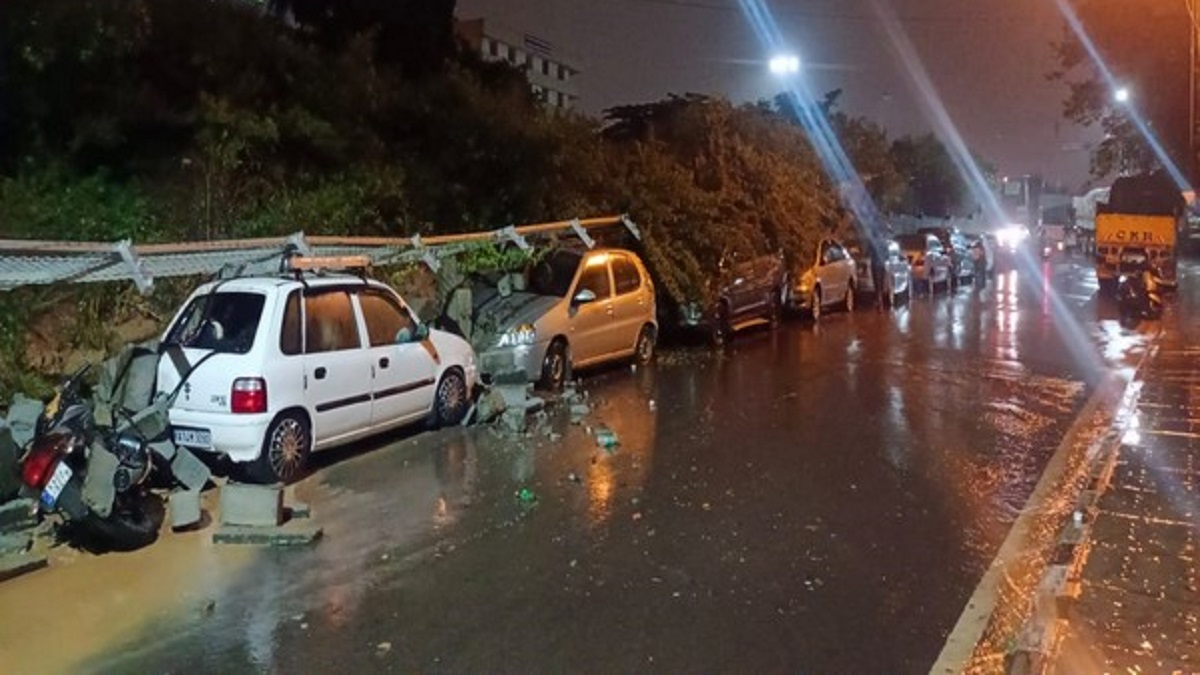 Bengaluru: Wall collapses after heavy rains pound city; areas waterlogged, yellow alert for next five days