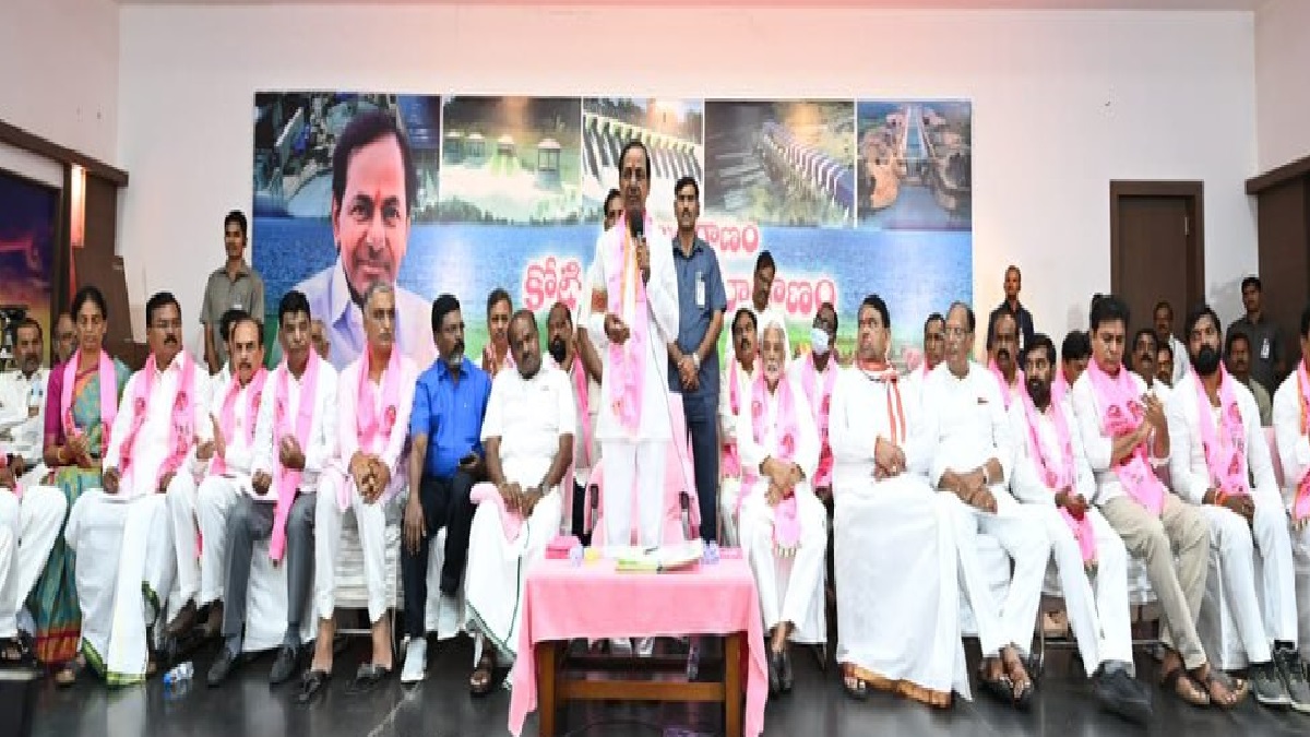 Bharat Rashtra Samithi: Telangana CM KCR turns TRS into national party ...