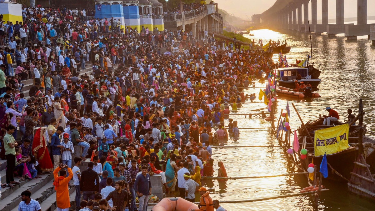 Chhath Puja 2022 Day 3 Sandhya Arghya: Know Significance, Puja Vidhi and Mantra to worship Sun