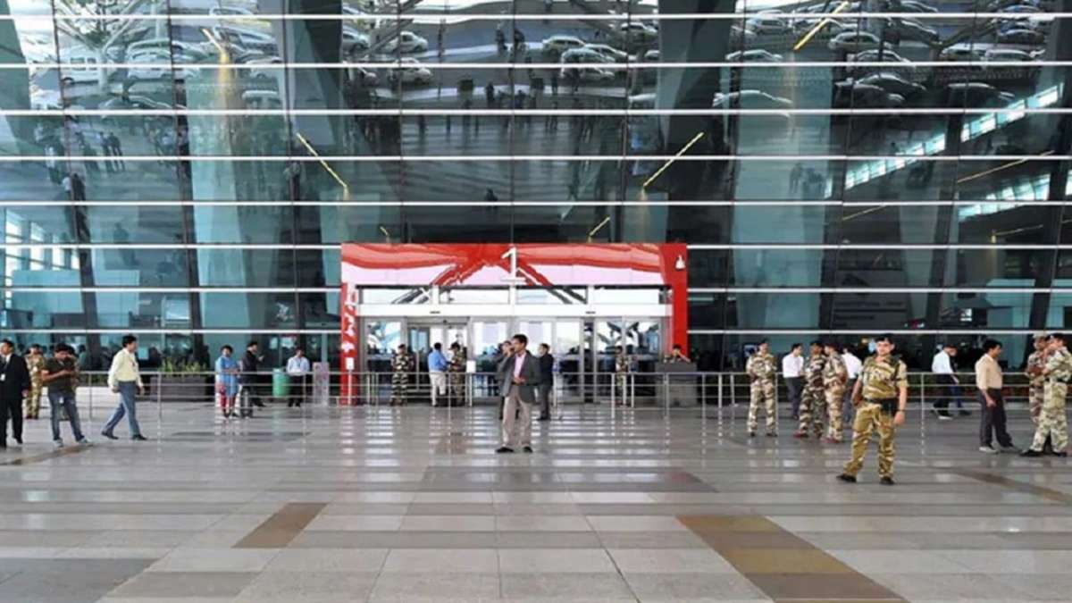 Delhi's IGI airport on alert after 'bomb threat' on flight from Moscow, search operation underway