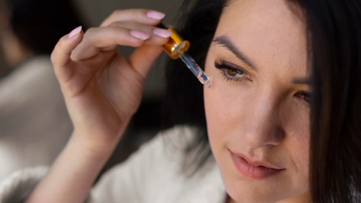 How does hyaluronic acid help your skin? Are there any side effects