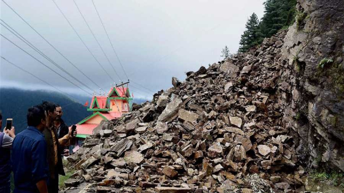 Jammu dan Kashmir: 1 tewas, beberapa dikhawatirkan terperangkap setelah tanah longsor di terowongan listrik di Kishtwar