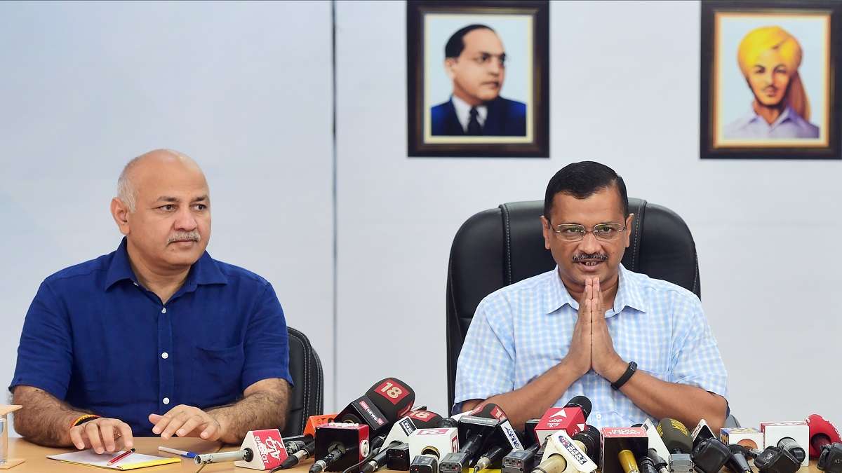 AAP says Manish Sisodia will be arrested; Kejriwal compares him with Bhagat Singh