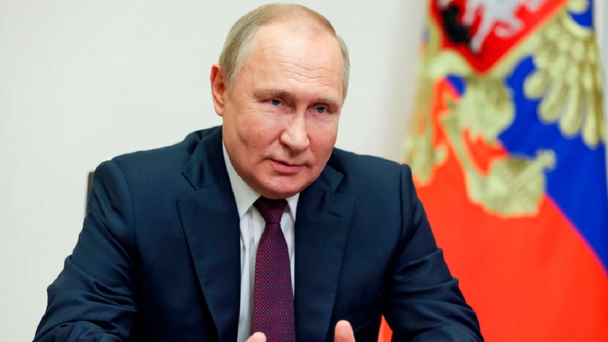 Putin monitors drills of country’s strategic nuclear forces: Reports