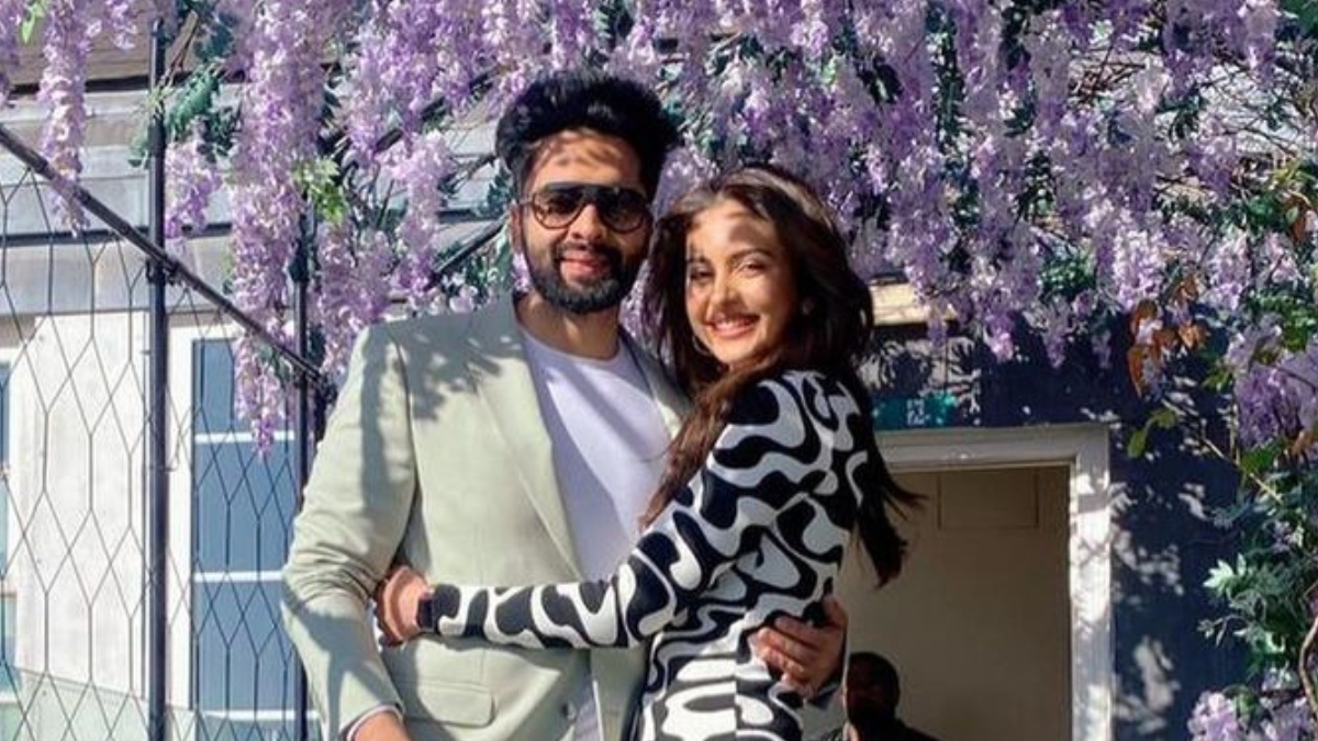 Surprised Rakul Preet Singh reacts after actress' brother confirms her  wedding to Jackky Bhagnani – India TV
