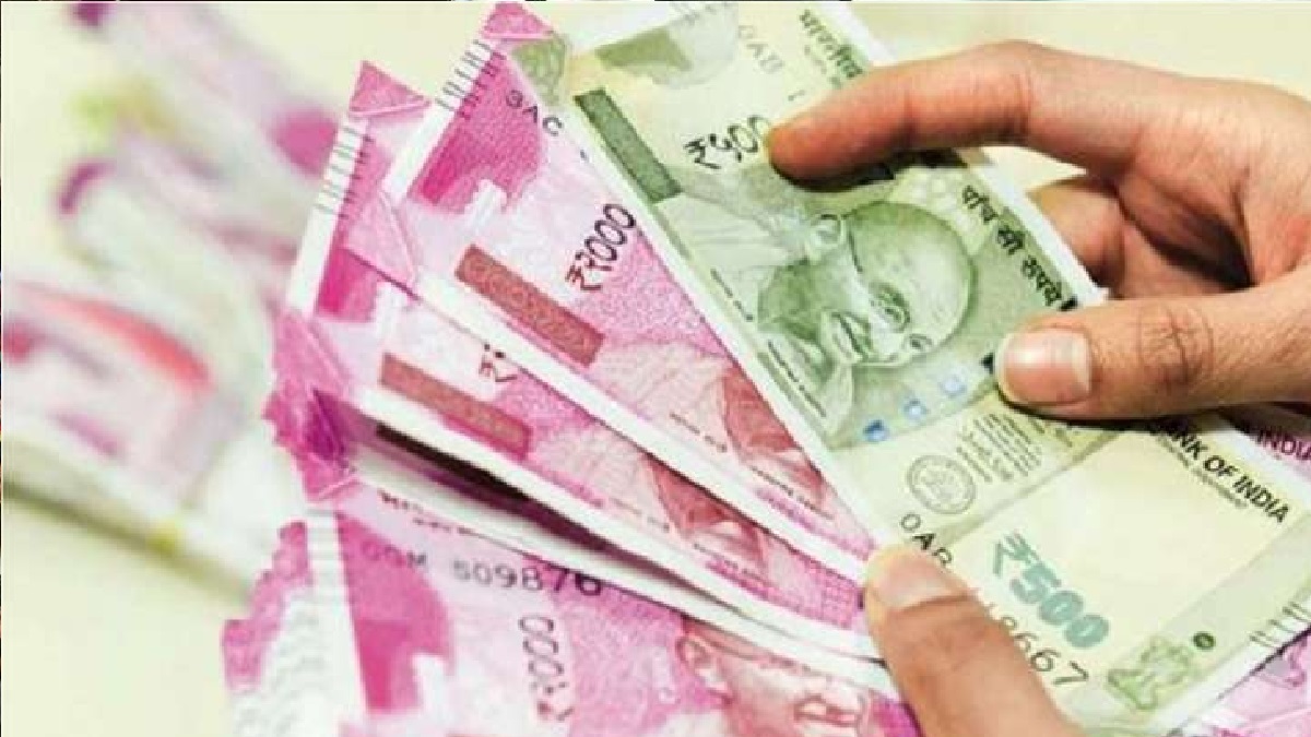 Rupee Falls 16 Paise To All-time Low Of 82.33 Against US Dollar In ...