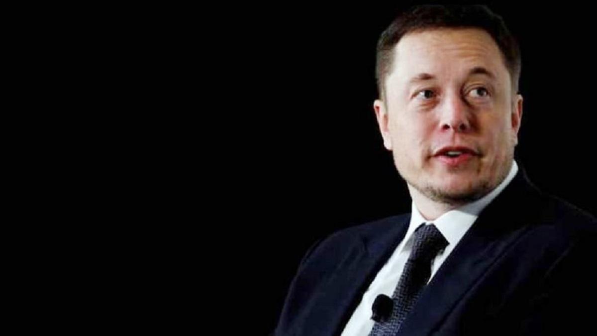 elon-musk-fires-entire-twitter-board-after-takeover-named-sole-director