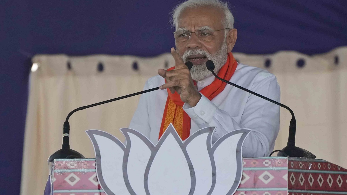 PM slams Cong for not backing tribal for Prez, playing vote bank politics