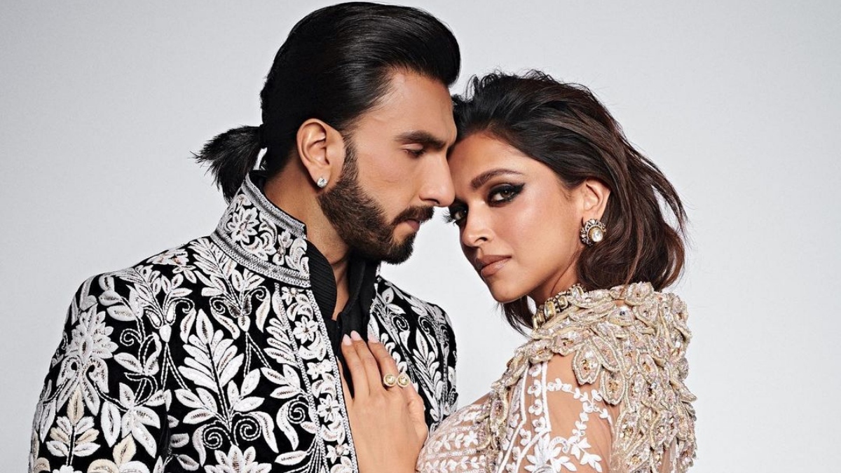 Ranveer-Deepika's wedding anniversary: Fans shower wishes on the adorable couple