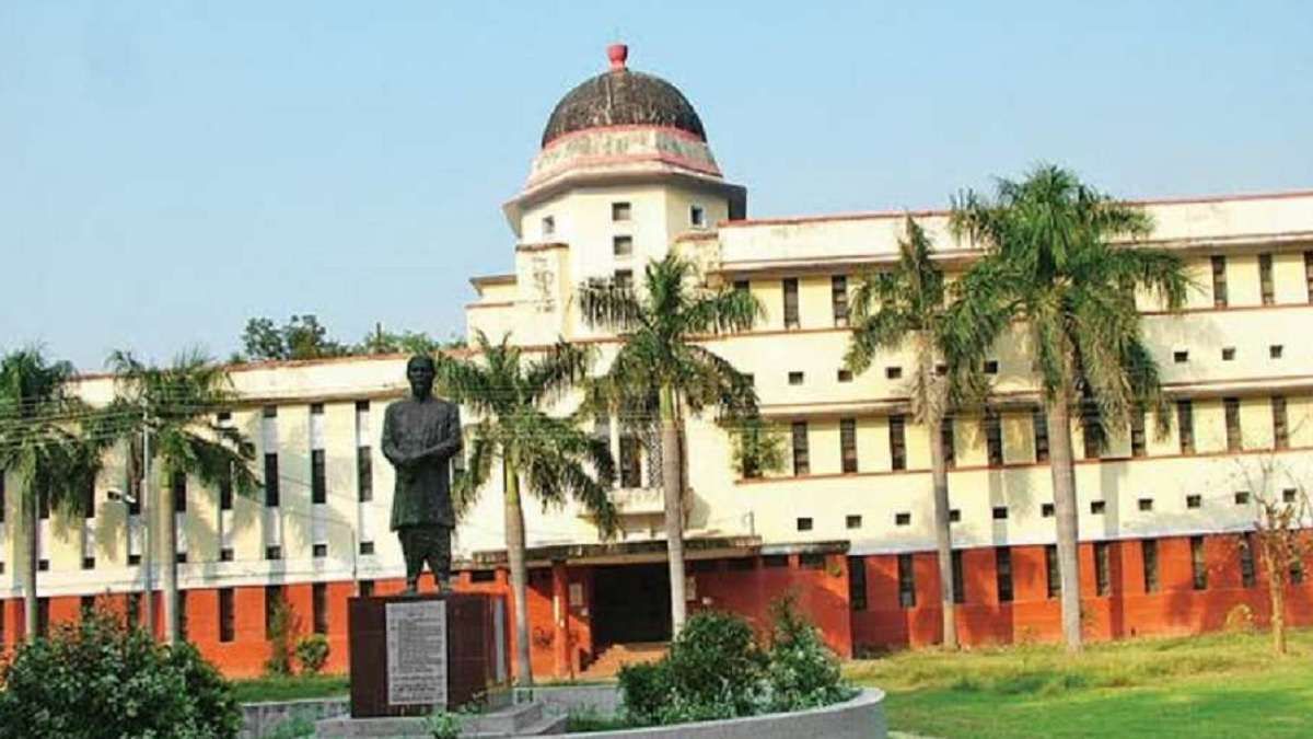 Allahabad University: Students on protest against varsity over fee hike, gheraoed VC