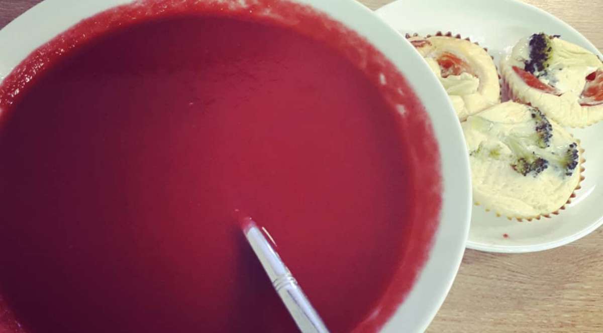 How to make Carrot and Beetroot soup in winter: Step-wise guide