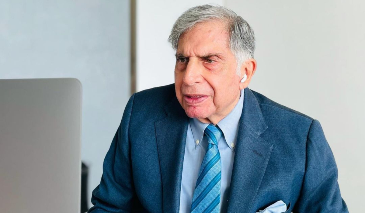 Ratan Tata dies in Mumbai. 