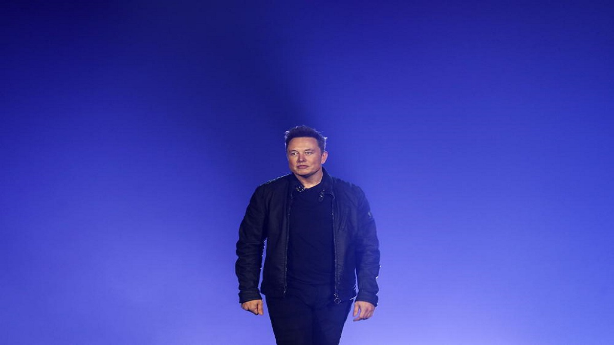 Elon Musk membela PHK, mengatakan ‘Twitter kehilangan lebih dari USD 4 juta sehari’
