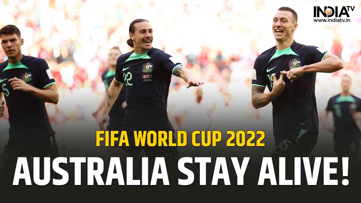 Piala Dunia FIFA 2022: Mitchell Duke mendorong Australia mengalahkan Tunisia;  Socceroos tetap hidup di turnamen