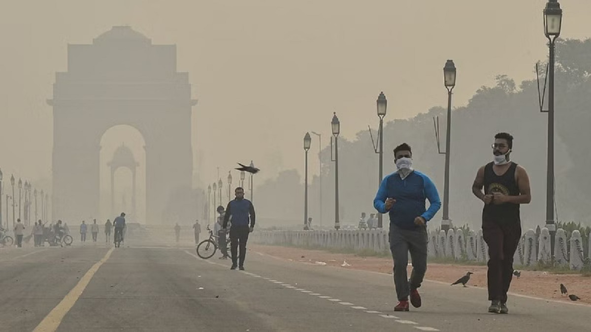 Delhi air quality improves to ‘moderate’ category, AQI stands at 173; minimum temperature at 8.4 °C