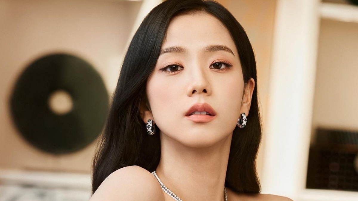 BLACKPINK fans worry about Jisoo's neck lump, YG Entertainment issues ...