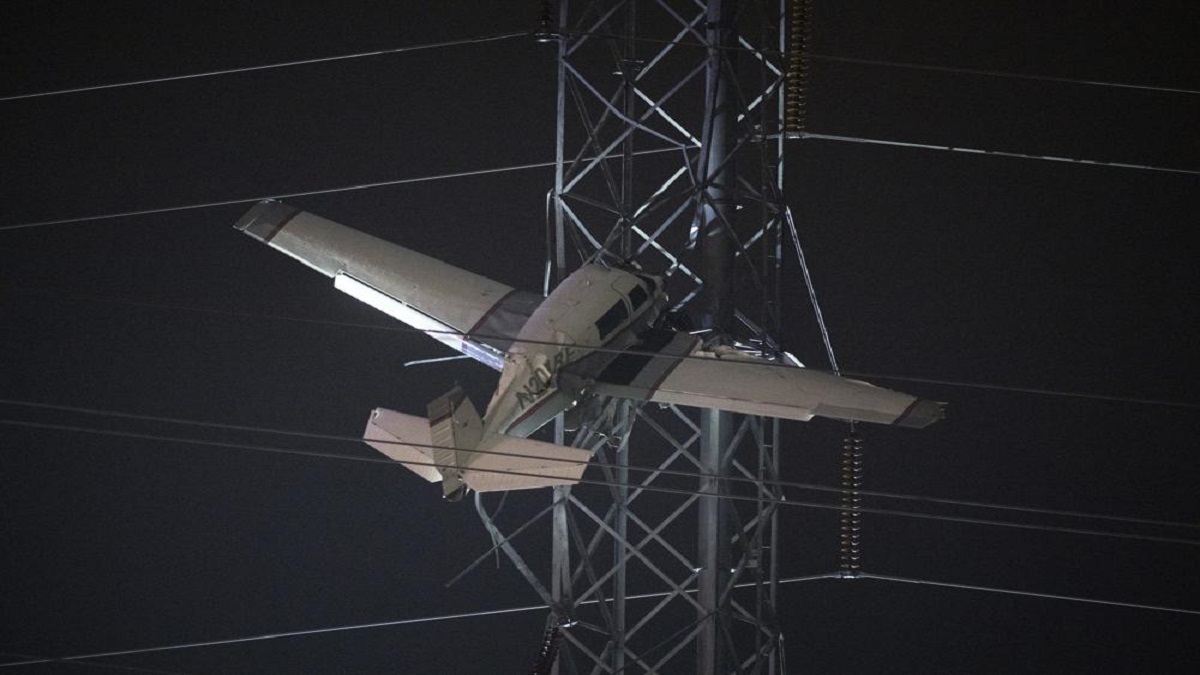 US: Plane crashes into power lines in Maryland; leads to major blackout