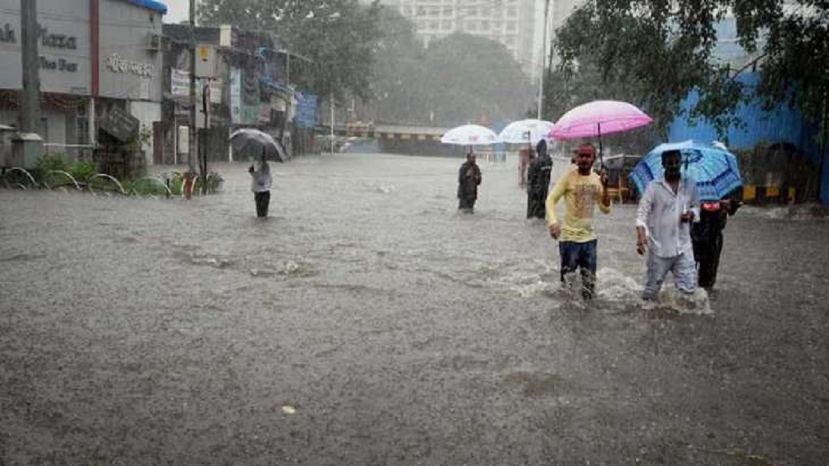 Heavy rainfall alert in Karnataka till Nov 24