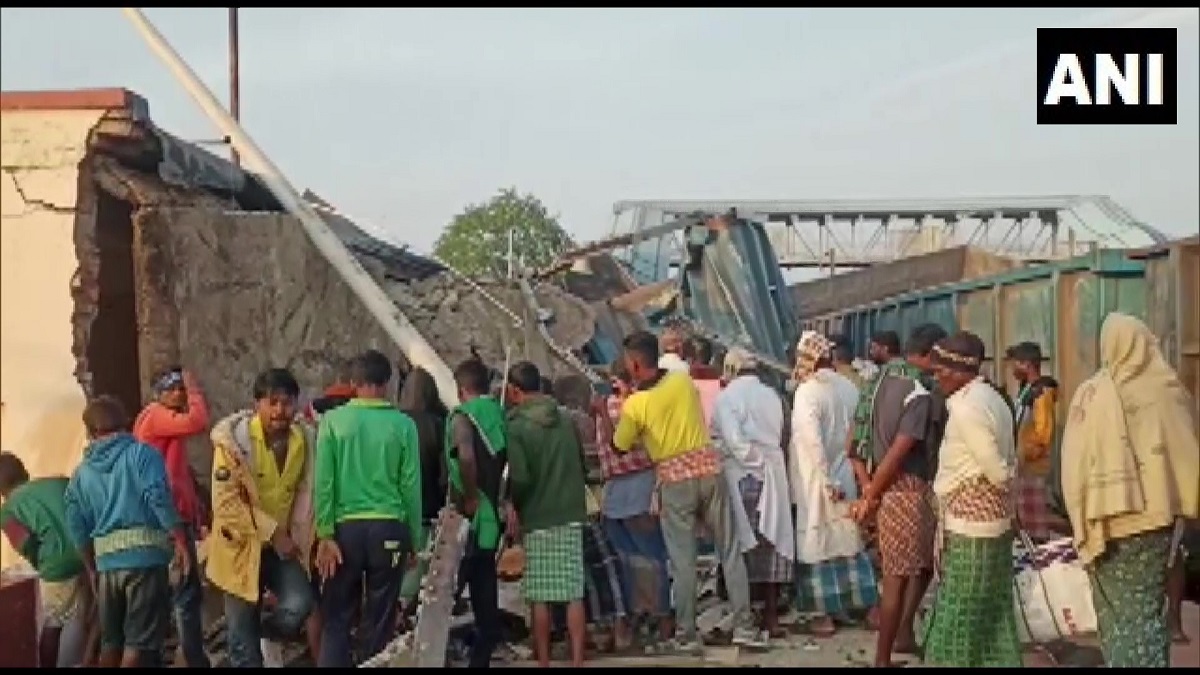 Odisha: 2 dead after goods train derails in Jajpur; several trains cancelled, diverted | Check list