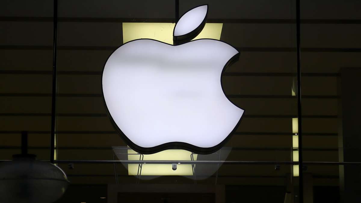 Apple suppliers to invest Rs 2,800 cr in UP as iPhone maker to move more manufacturing to India