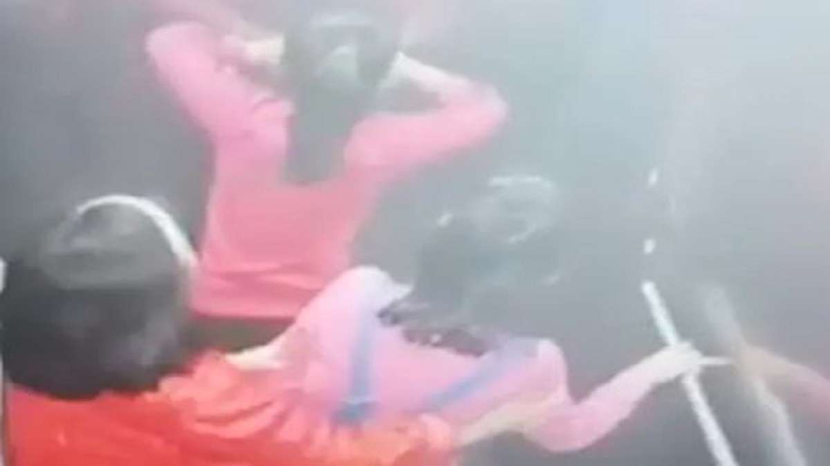 Ghaziabad: 3 minor girls trapped in Crossing Republik’s apartment’s lift howling for help | Video