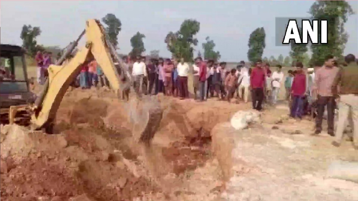 Chhattisgarh: Seven dead as part of limestone mine collapses in Bastar village; rescue operation on