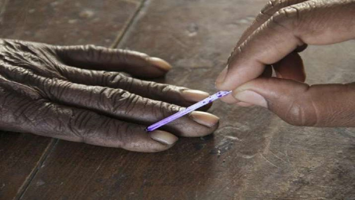 Several left disappointed after their names missing from voters’ list; BJP complains with SEC
