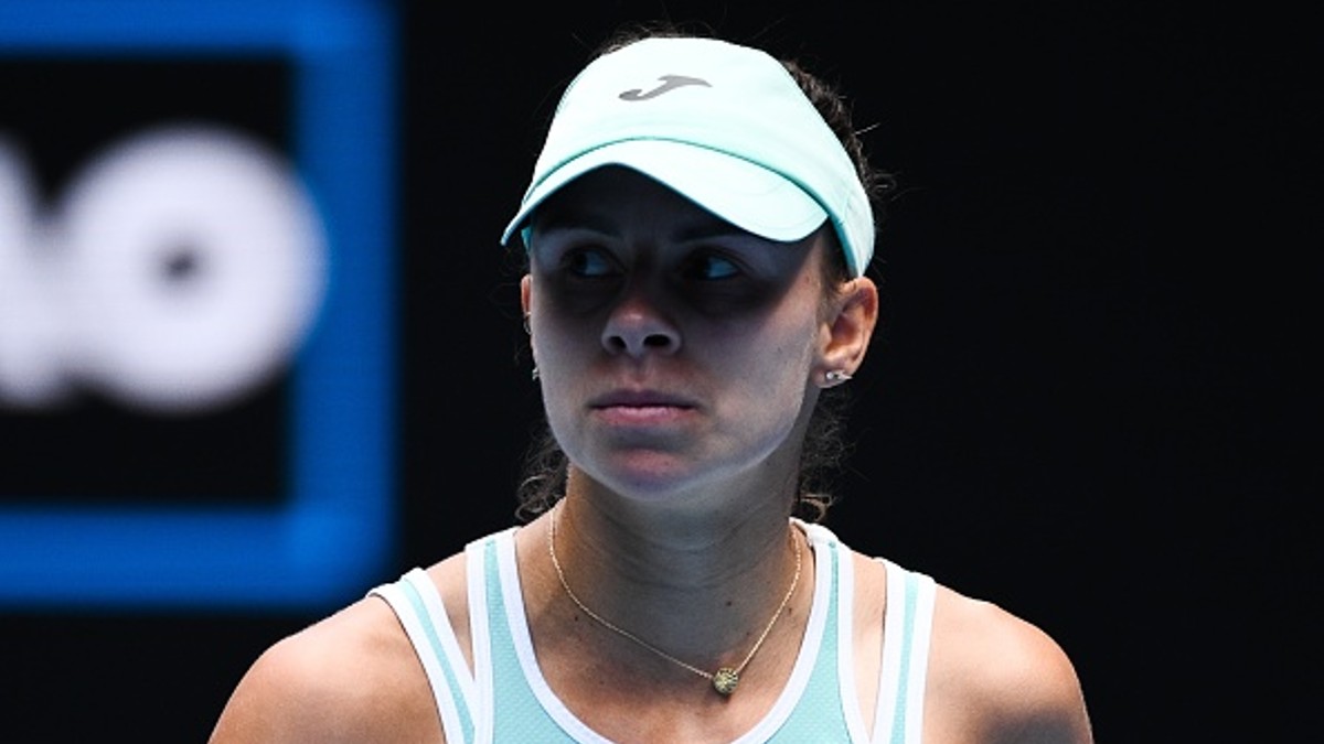 Australian Open 2023: Unseeded Magda Linette continues dream run by beating Pliskova to book SF berth