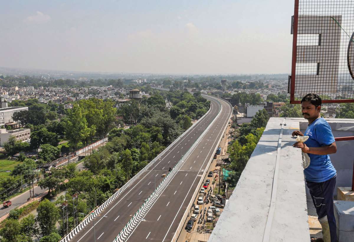 Hyderabad to get 3 new flyovers soon in IT corridor to ease traffic jams: Check cost, other details