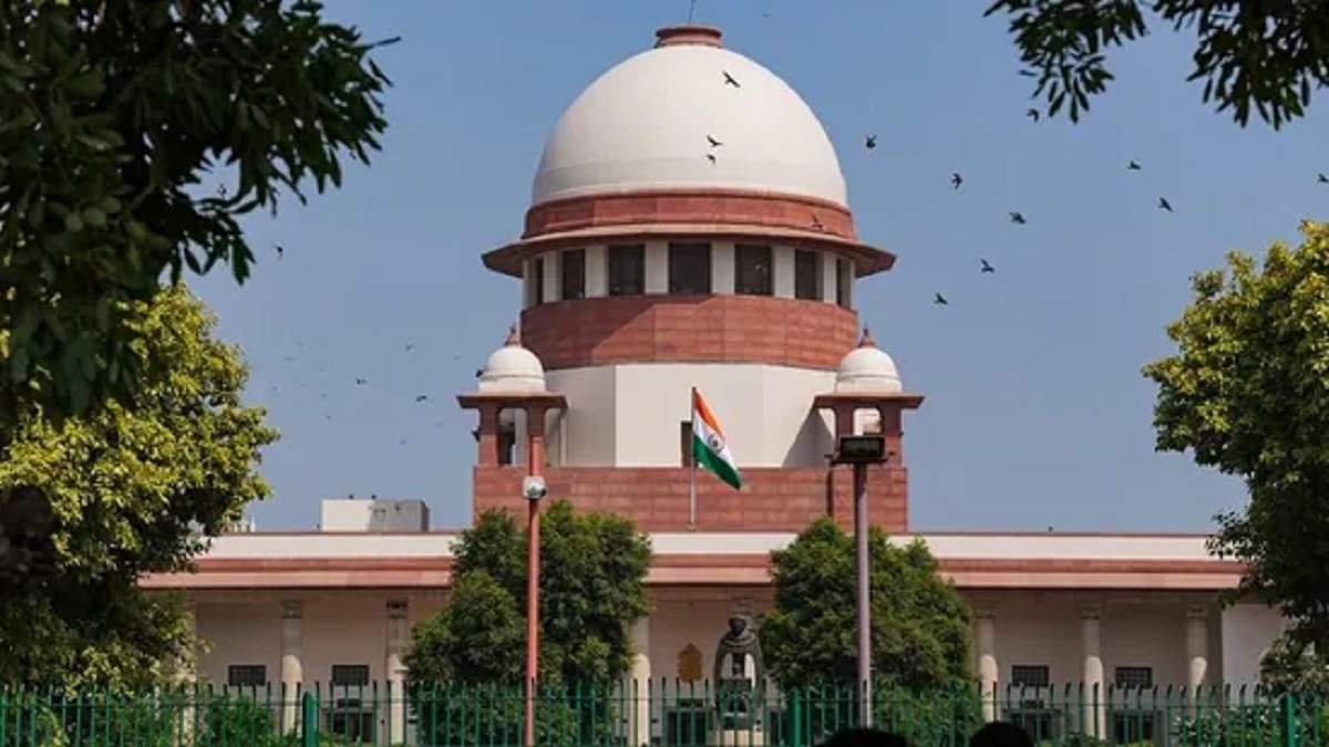 Maharashtra Political Crisis: Supreme Court To Commence Hearing Pleas ...