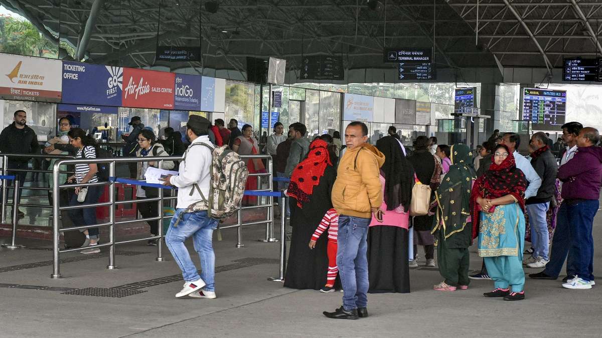 How much flight ticket cost will be reimbursed if passenger downgraded involuntarily? DGCA's new rules