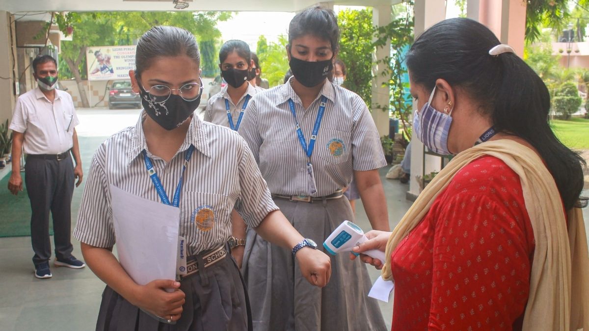 CBSE Board Exam 2023: Admit Cards of classes 10, 12 students to release on this date | Check latest updates