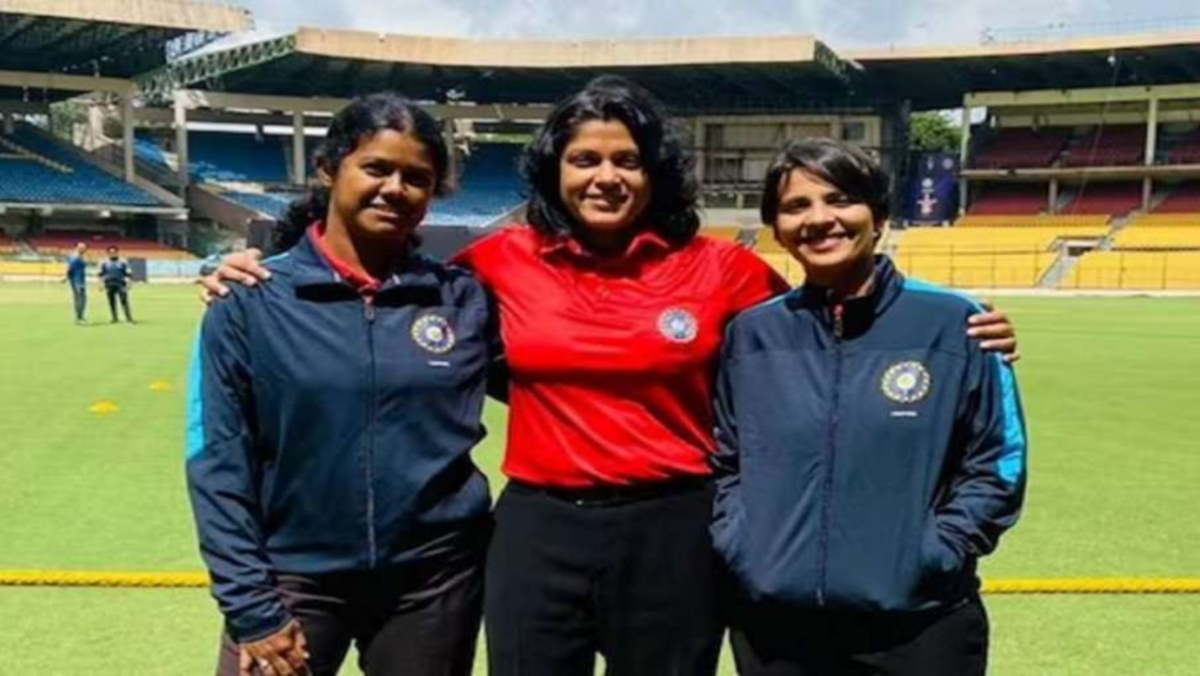 Women umpires Rathi, Narayanan and Venugopalan script history in Ranji  Trophy | Cricket News – India TV