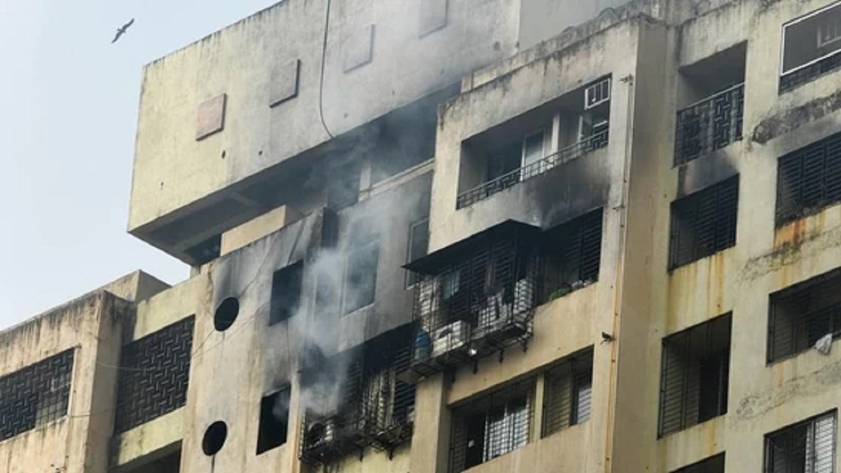 Mumbai: Fire breaks out at multi-storey residential building in Sion Koliwada area; no casualty reported