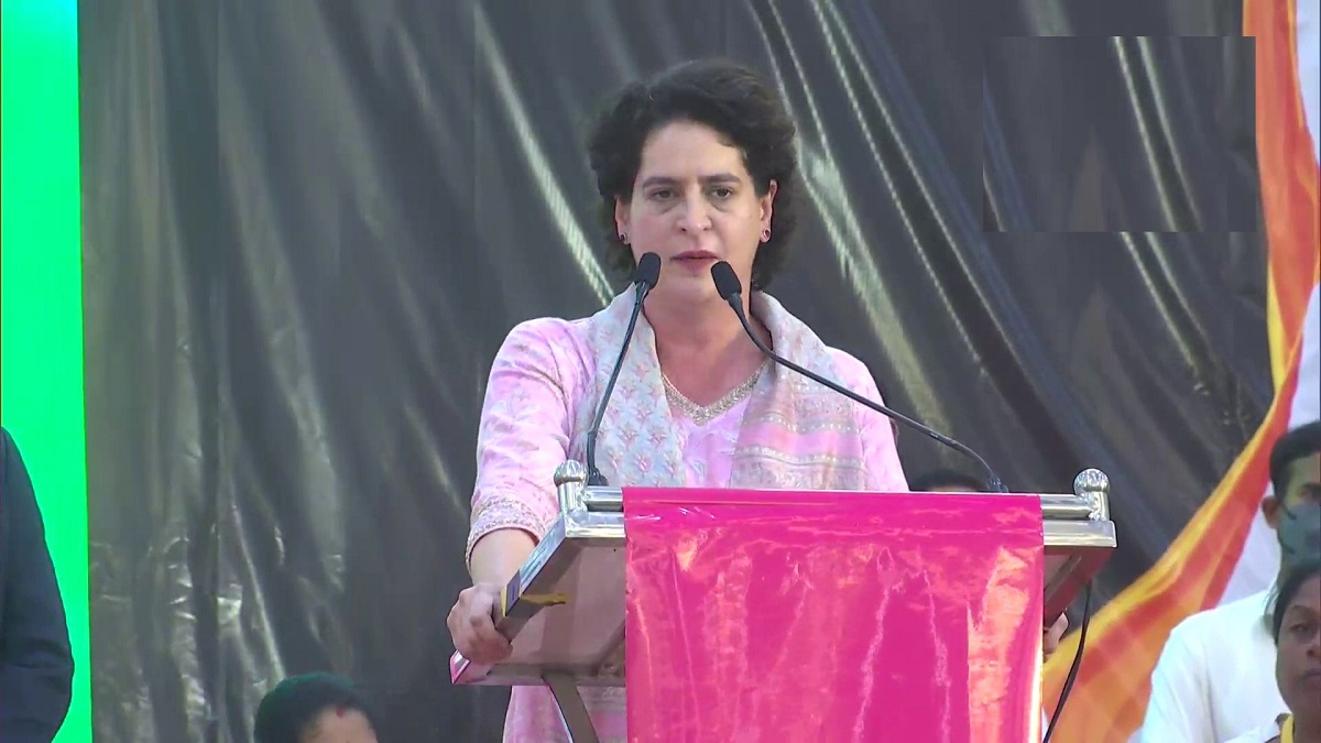 Karnataka polls: 'Has your life become better under BJP rule', asks Priyanka Gandhi at Congress' women event