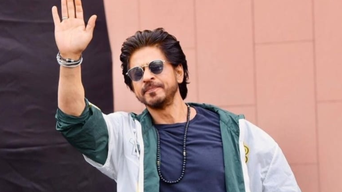 Shah Rukh Khan Is The Richest Bollywood Actor, His Jaw-dropping Net Worth  Revealed - News18