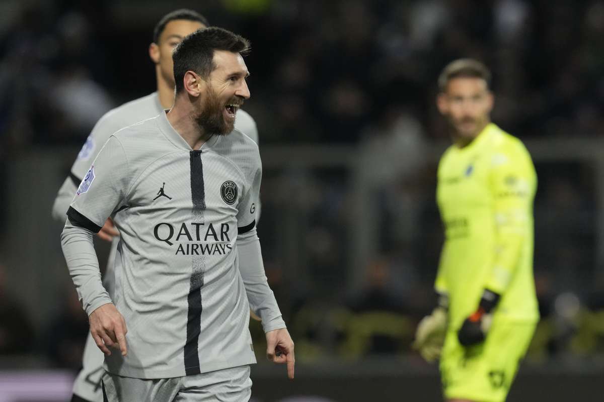 Lionel Messi to play 2026 World Cup? How's his equation with Kylian ...