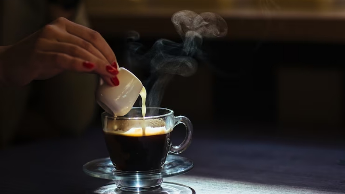 Here's why you shouldn't drink hot beverages; know how it can affect
