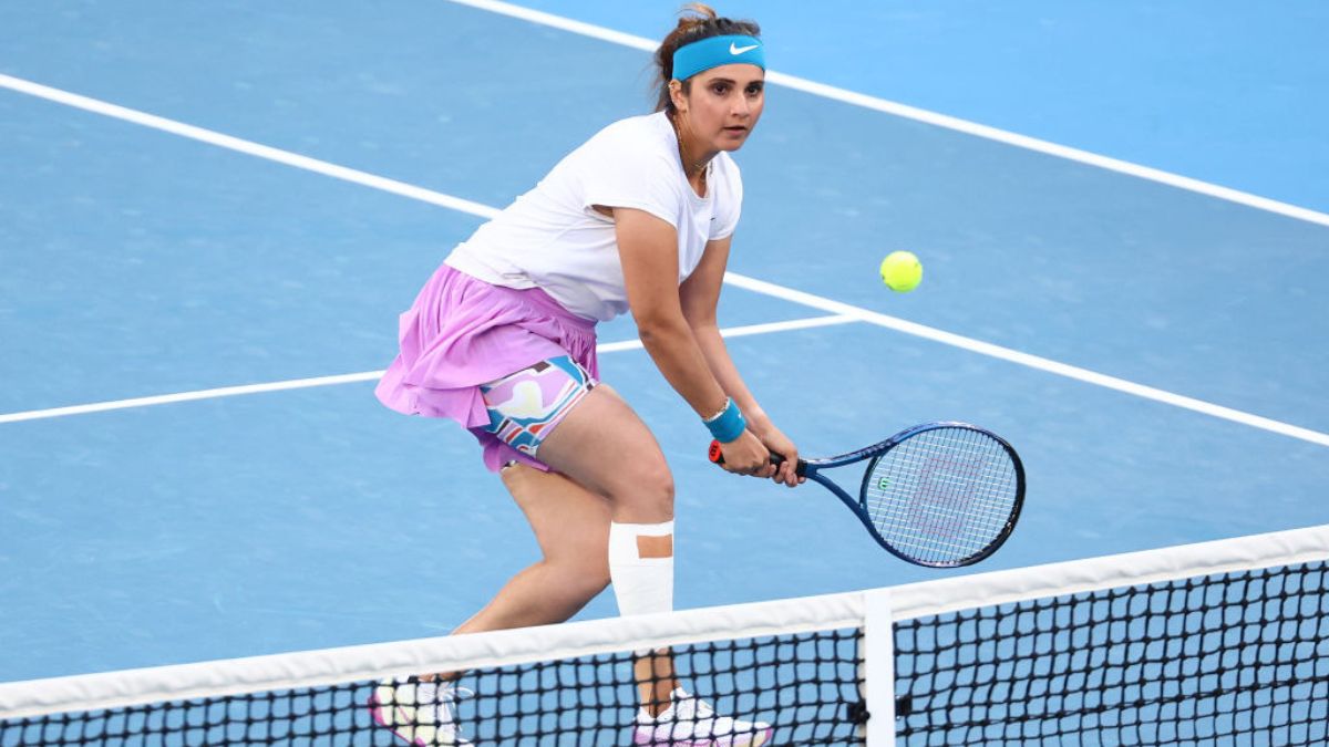 Sania Mirza rides into sunset with first round defeat in Dubai