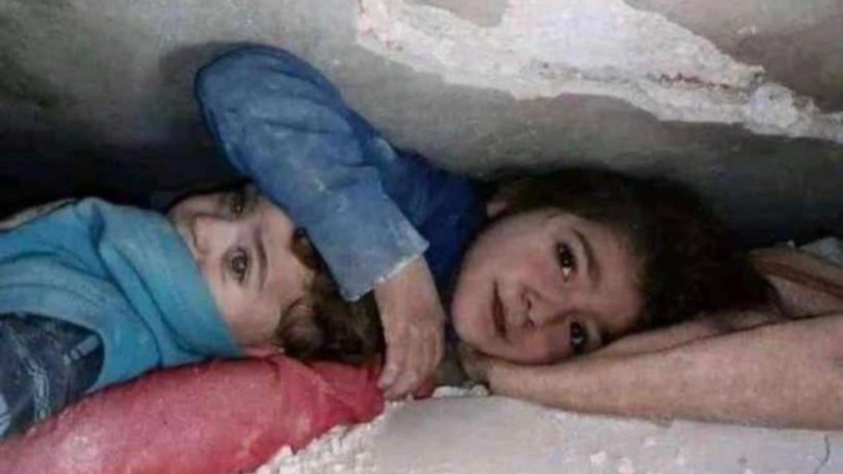 Turkey Syria Earthquake Seven Year Old Girl Shields Her Brother Under Rubble Heartbreaking 