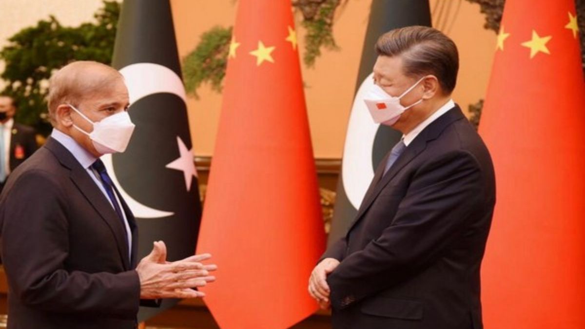 Pakistan: China approves USD 700 million loan to cash-strapped country