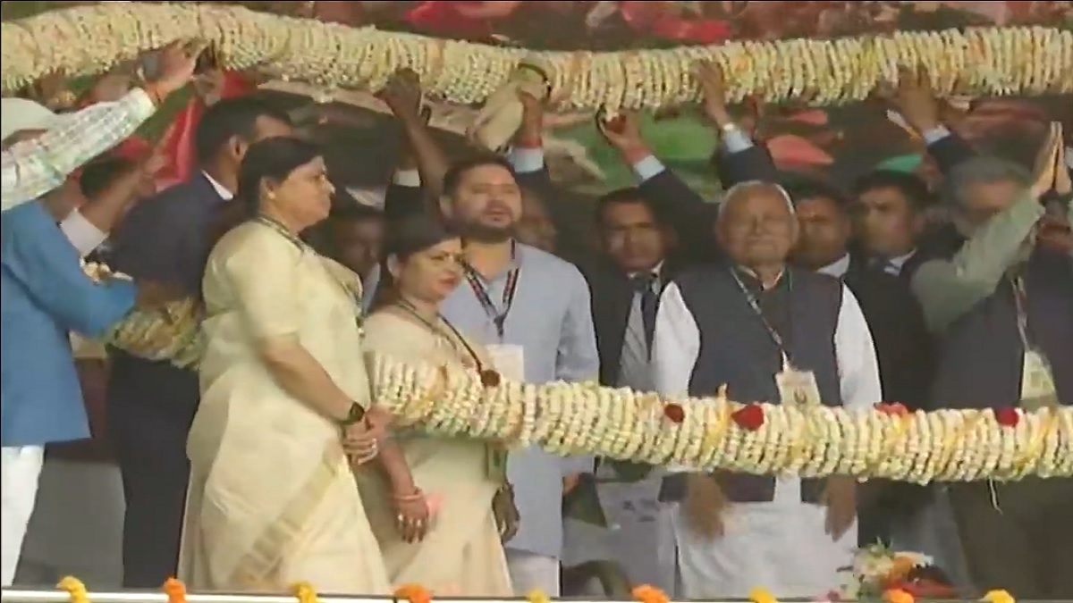 Bihar: Mahagathbandhan rally begins in Purnea, Nitish Kumar-Tejashwi Yadav to address shortly